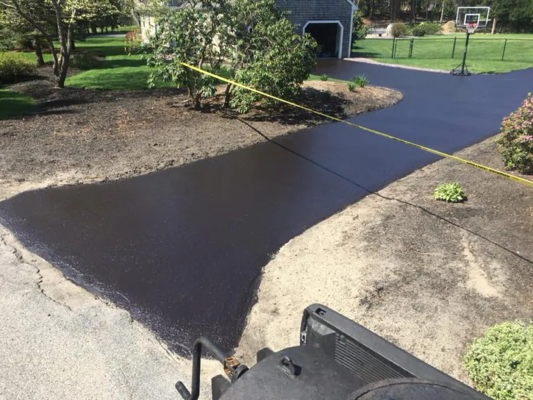 After Driveway Sealcoating in Braintree MA - Donovan Sealcoating South Shore MA
