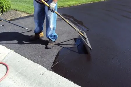 pros of sealing an asphalt driveway